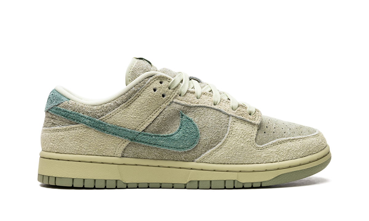 Dunk Low WMNS "Olive Aura" HJ7291 371
