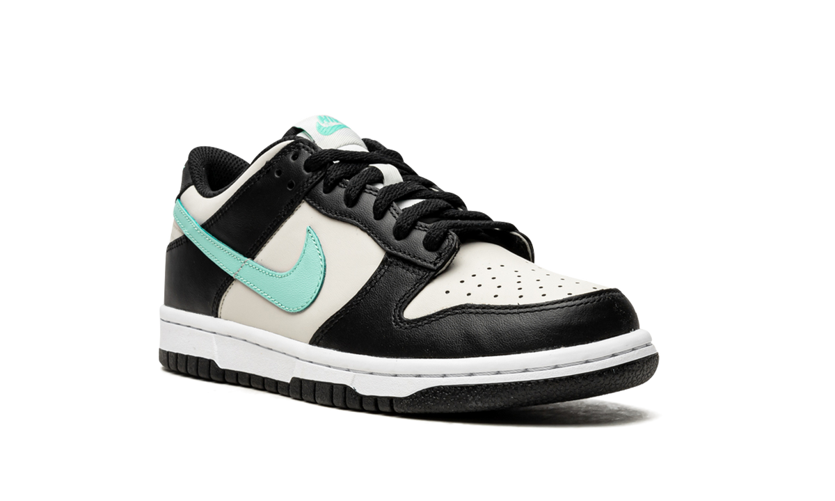 Dunk Low GS "Tropical Twist" CW1590 003
